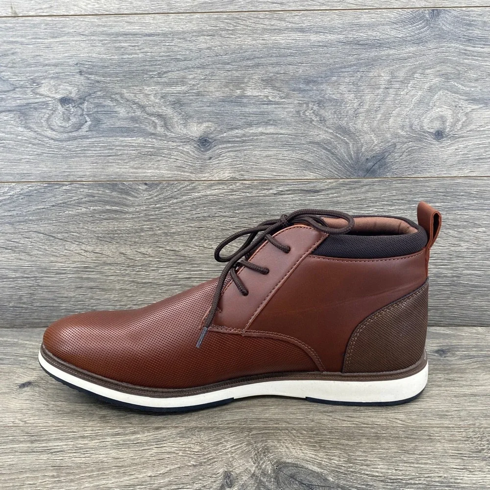 Aldo Chukka Boots Mens 10.5 Brown Perforated Lace Up Sneaker Sole